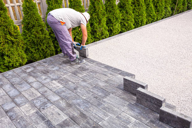  Rainbow, CA Driveway Pavers Pros